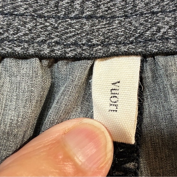 Vuori Mens Banks Shorts Size XL Black Micro Dot Athletic Stretch Style: V330 - Picture 8 of 8